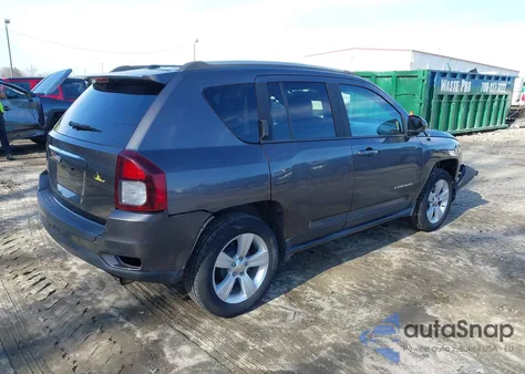 2016 Jeep Compass Sport z USA, uszkodzony, nr VIN 1C4NJCBA9GD641600